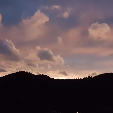 Nyaraló De Charme, Le Hameau De Valbonne *