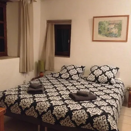 Nyaraló De Charme, Le Hameau De Valbonne Saint-André-de-Majencoules